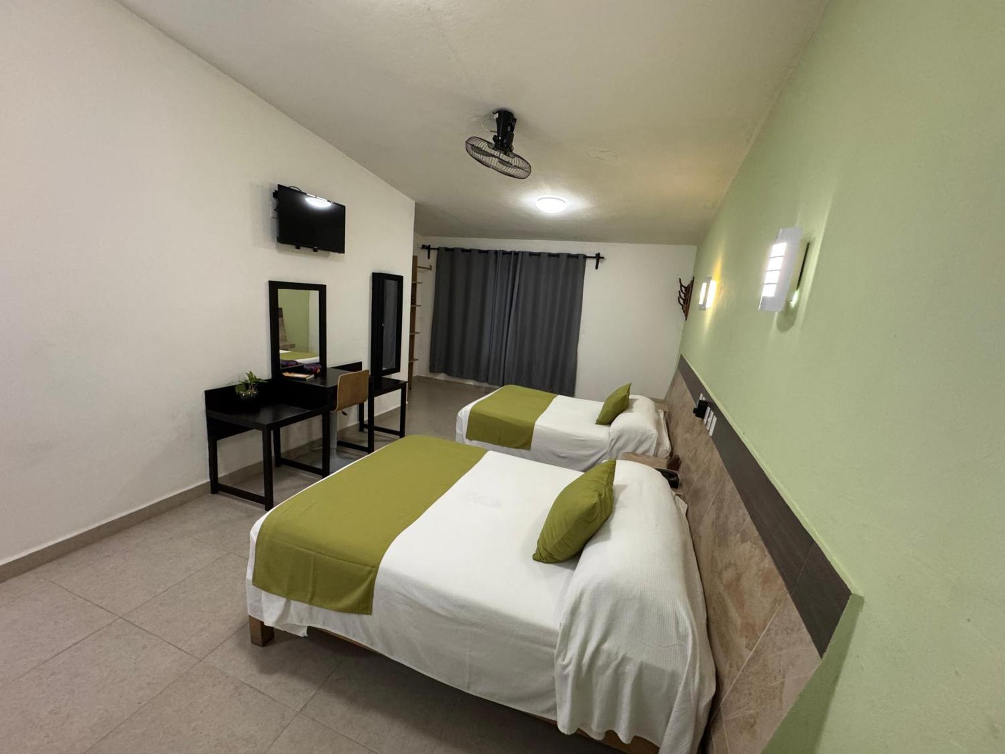 Hotel D Marco Exxpres Palenque Zewnętrze zdjęcie